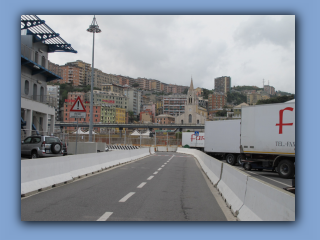 Genua am Hafen1.jpg